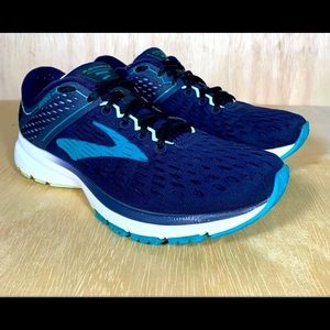 Brooks Ravenna 9 Blue White Athletic Sneaker- women’s 8